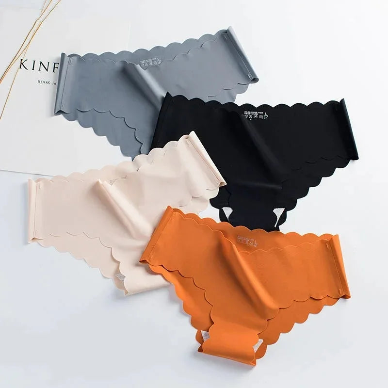 Kit com 4 Calcinhas Seamless em Ice Silk – Conforto e Toque Suave